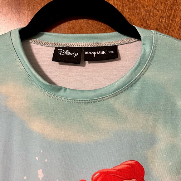 BlackMilk Ariel Boyfriend Tee - Picture 3 of 5
